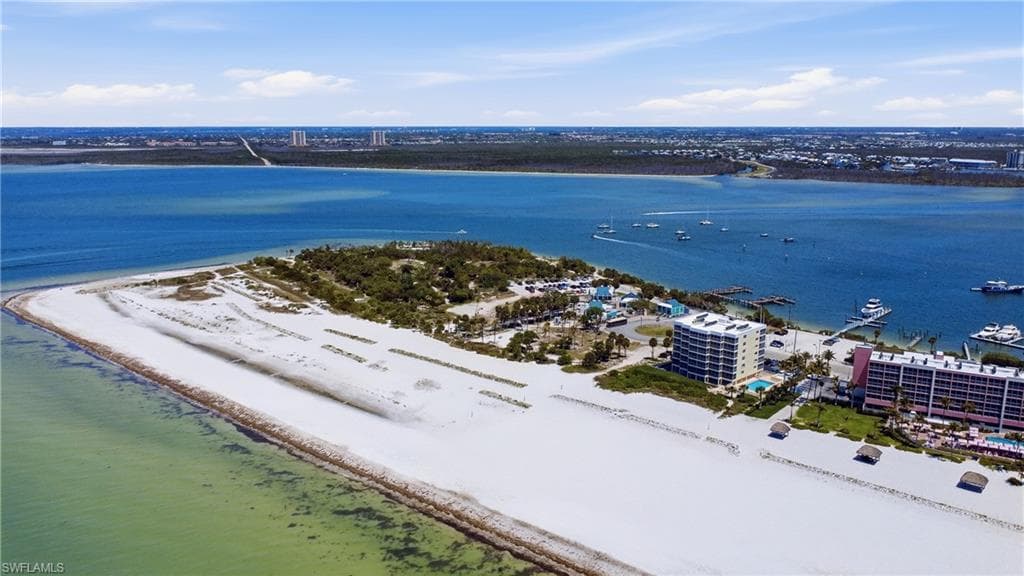 100 Estero BLVD 434-37