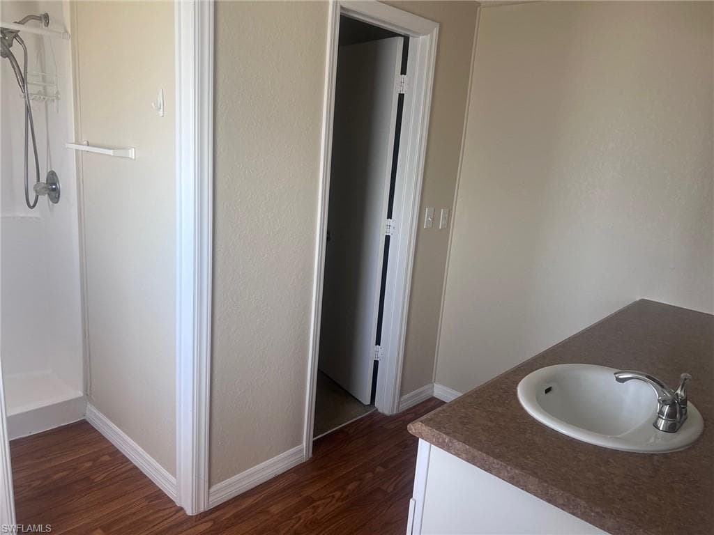 947 Strongbox DR-7