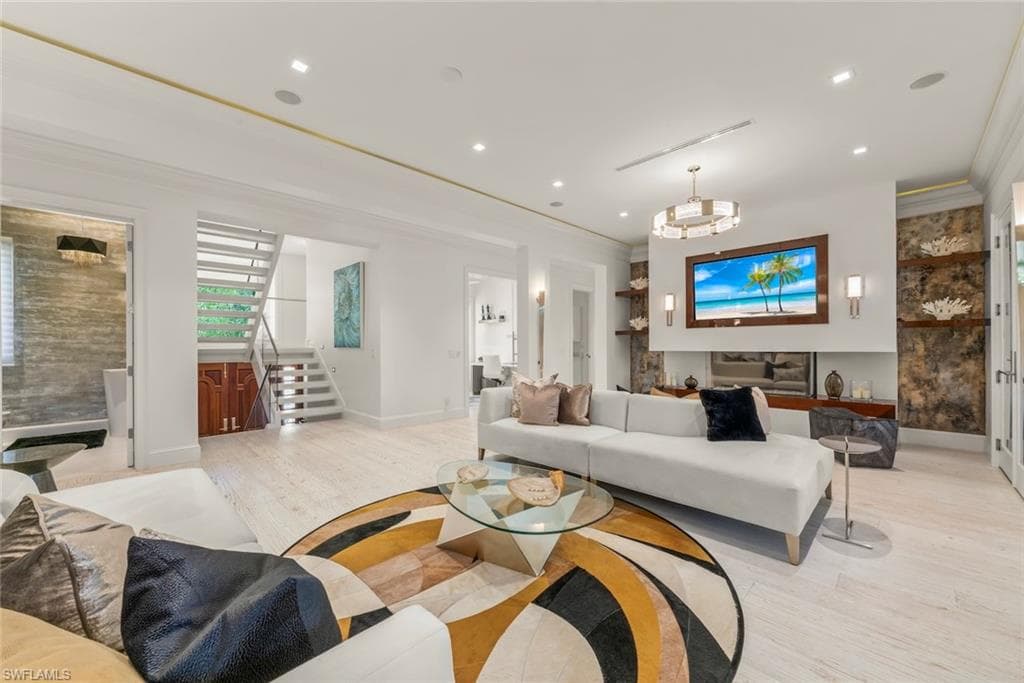 545 Lighthouse WAY-5