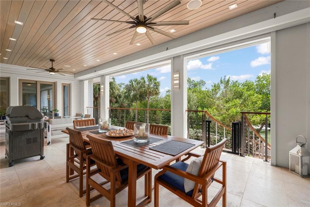 545 Lighthouse WAY-35