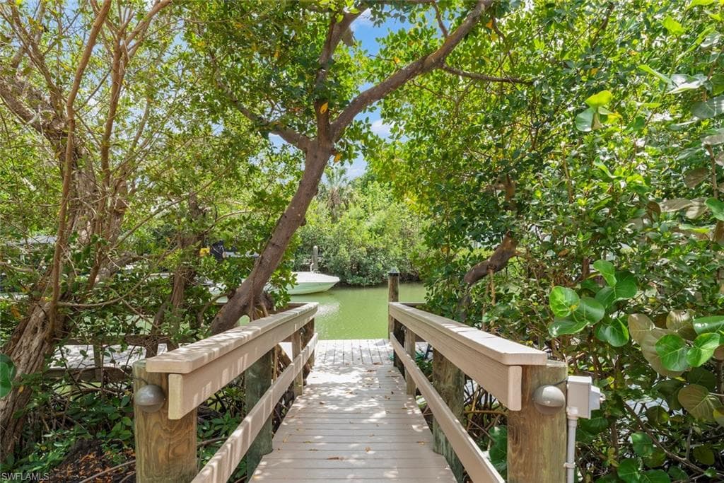 545 Lighthouse WAY-41