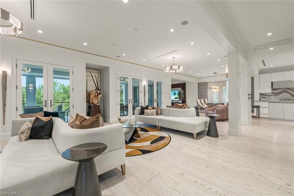 545 Lighthouse WAY-7