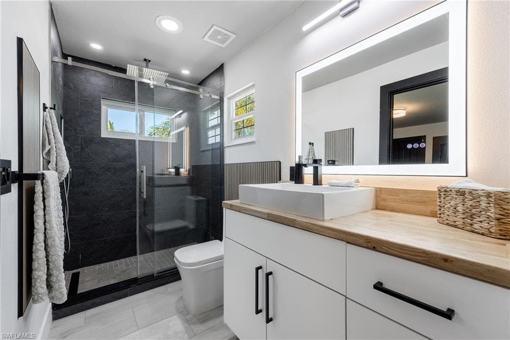 2513 Blackburn CIR-22