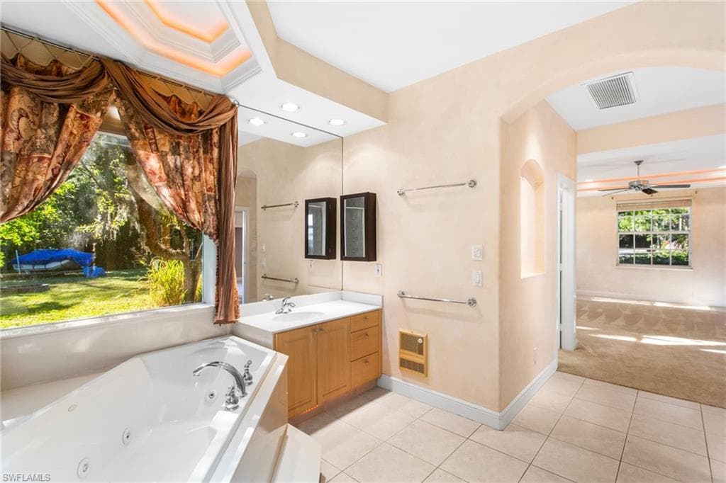 11203 Butler DR-34