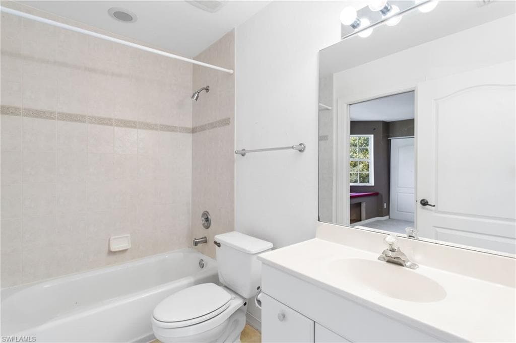 11203 Butler DR-38
