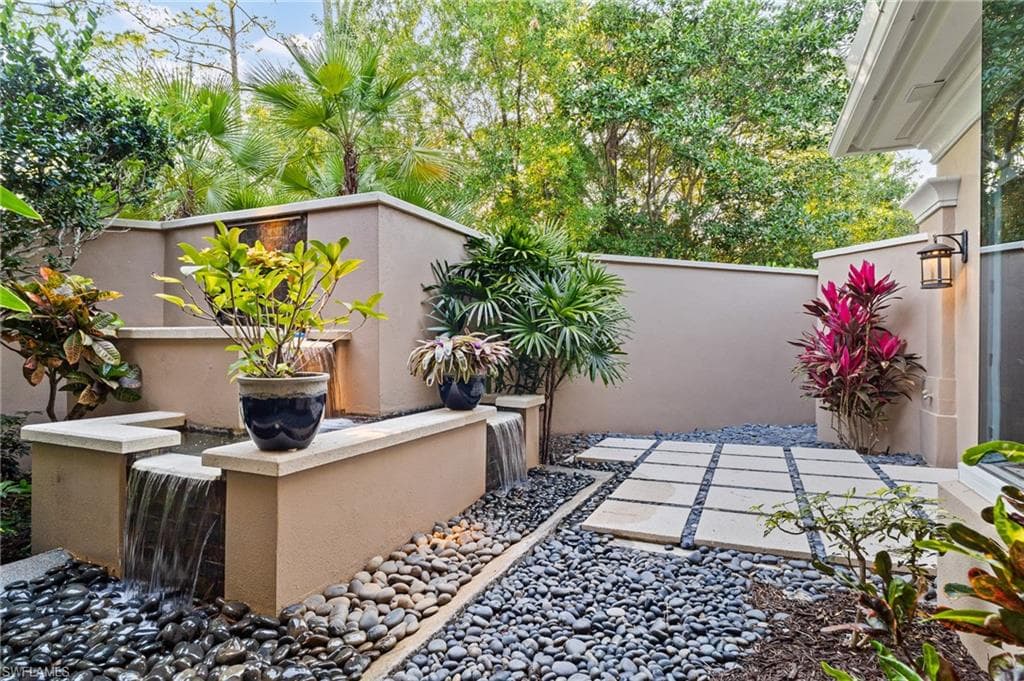 4457 Club Estates DR-31