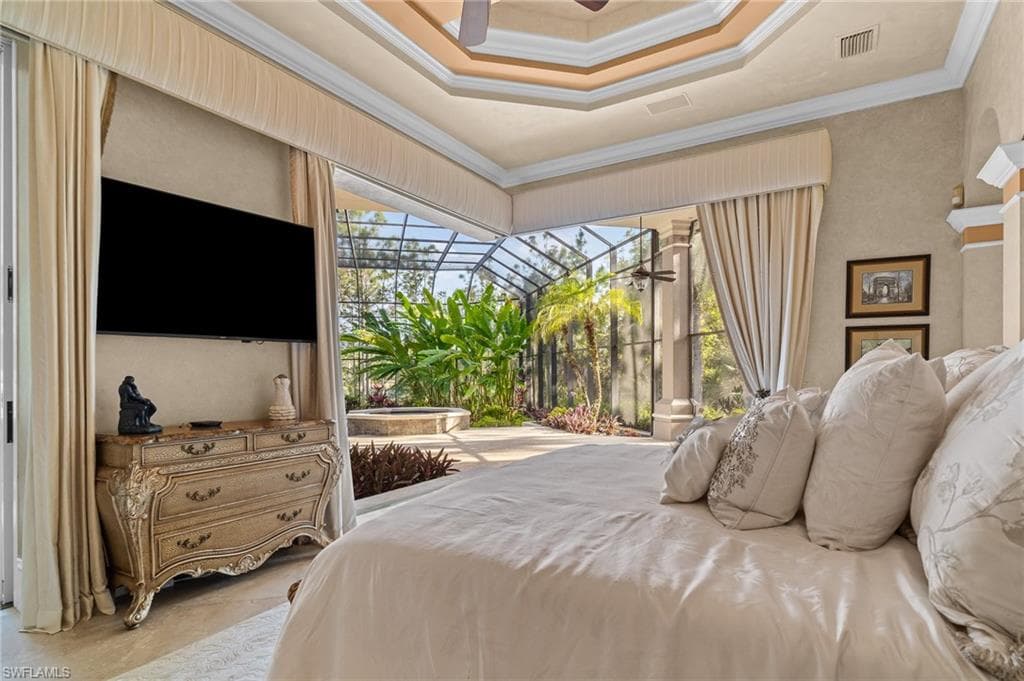 4457 Club Estates DR-27