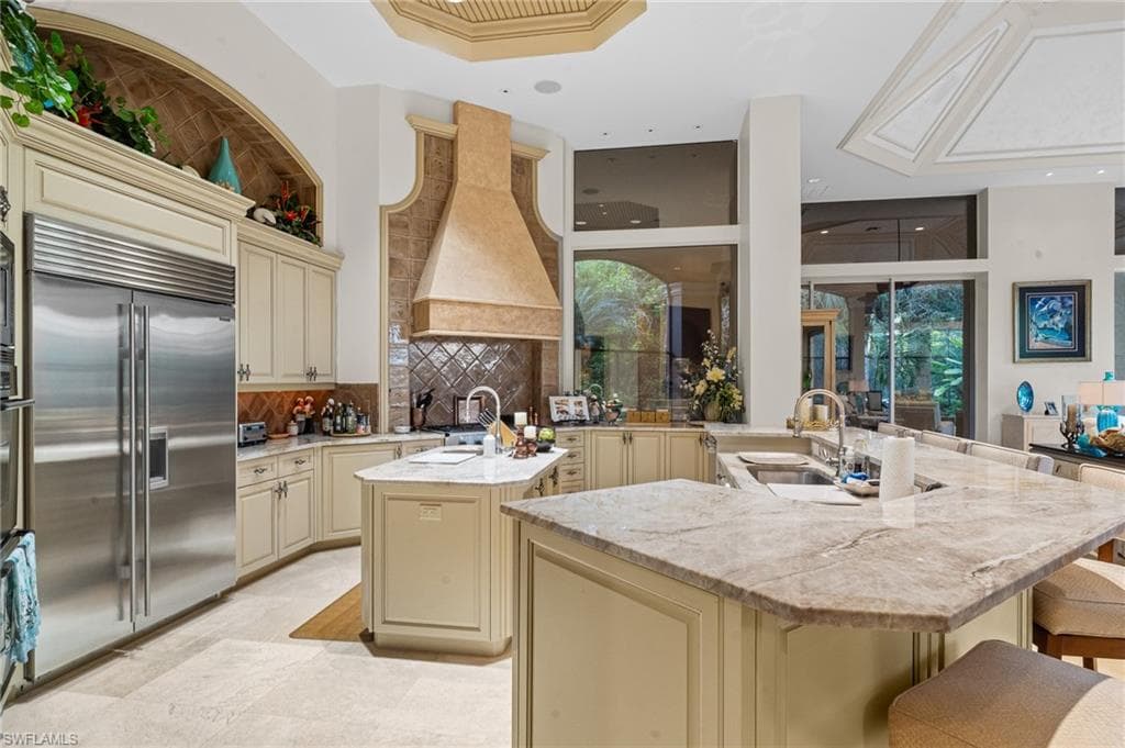 4457 Club Estates DR-17