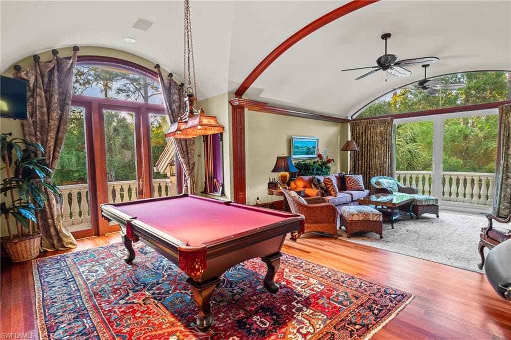 4457 Club Estates DR-7