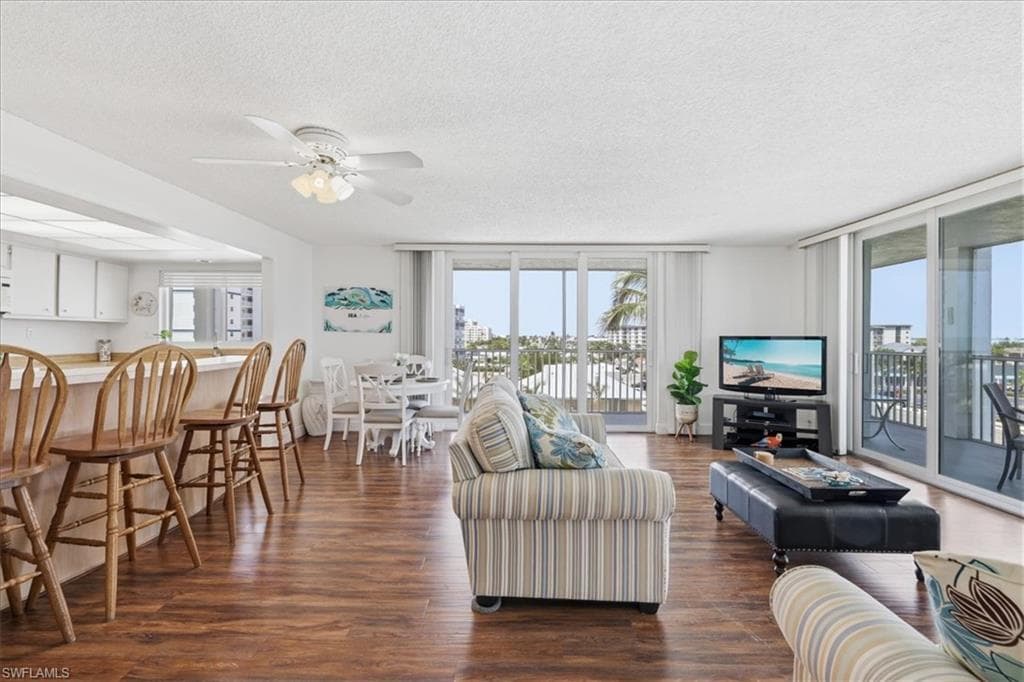 7148 Estero BLVD 423-11
