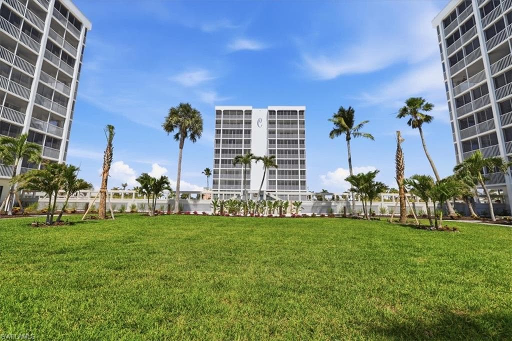 7148 Estero BLVD 423-19