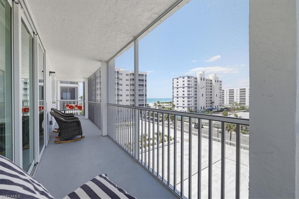 7148 Estero BLVD 423-3