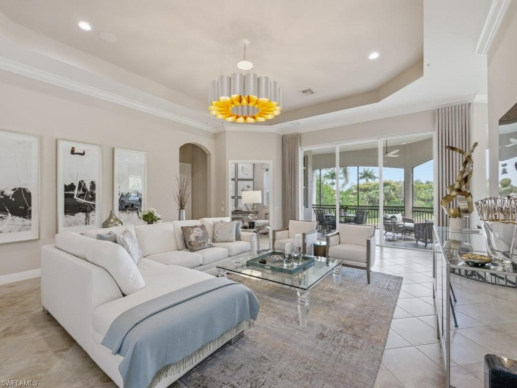 28511 Calabria CT 202-5