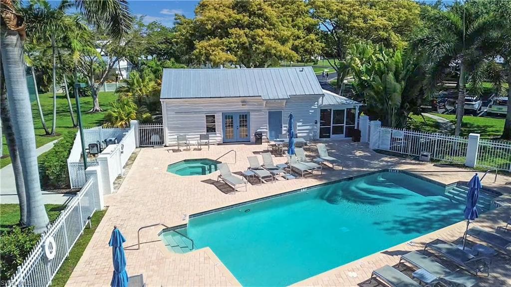 12341 McGregor Palms DR-46