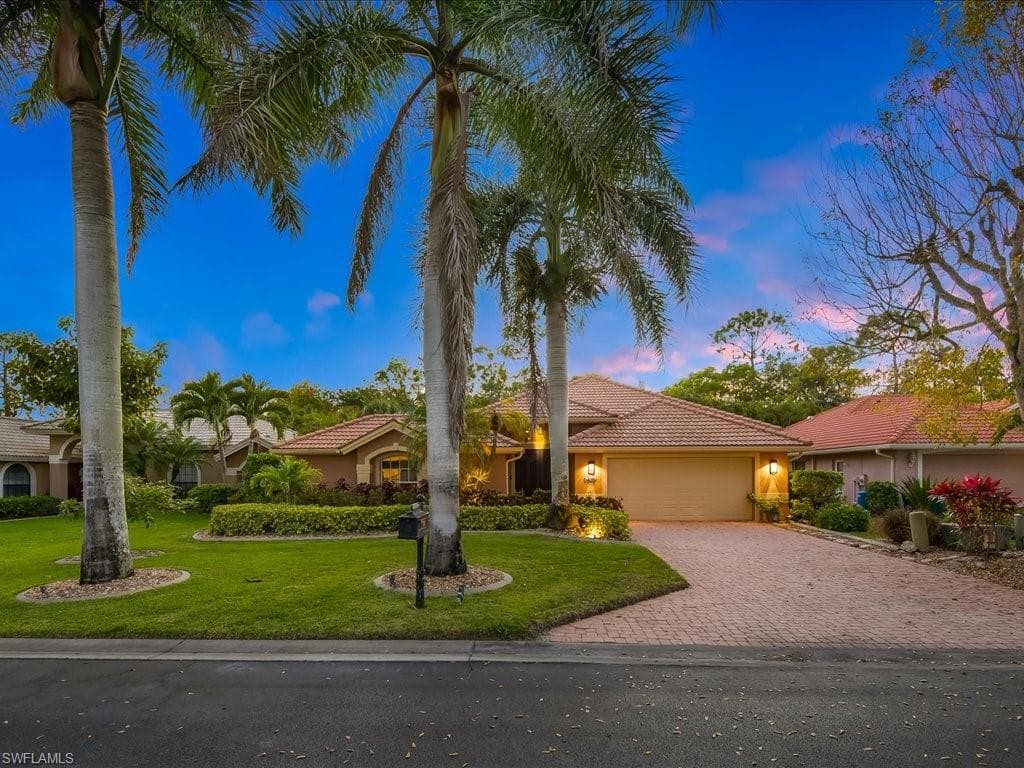 1309 Briarwood CT-2