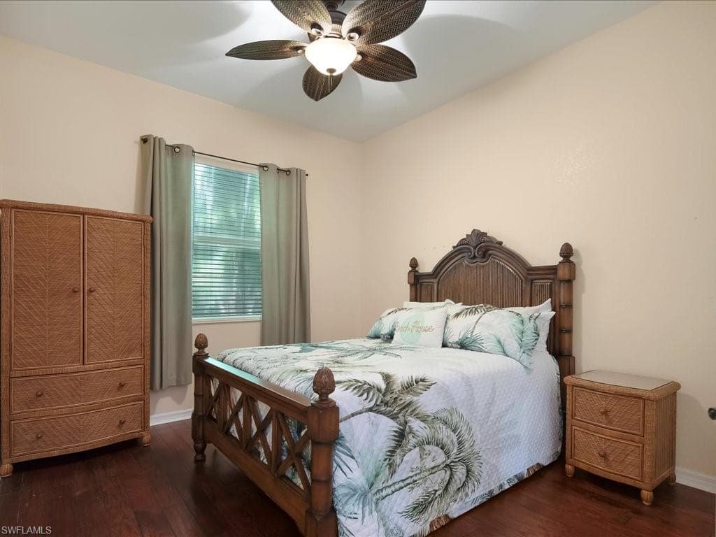 1309 Briarwood CT-33