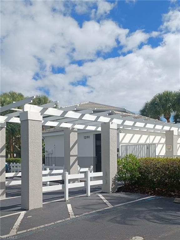 12070 Summergate CIR 101-29