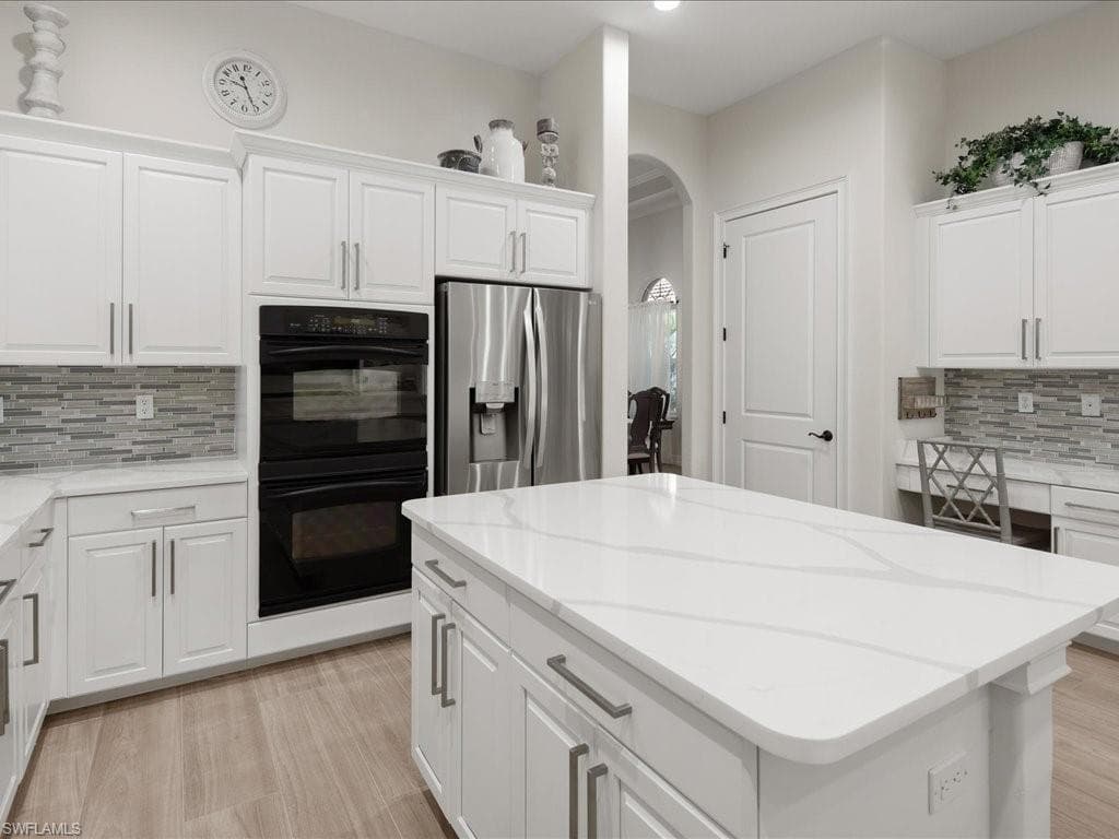16109 Waterleaf LN-15