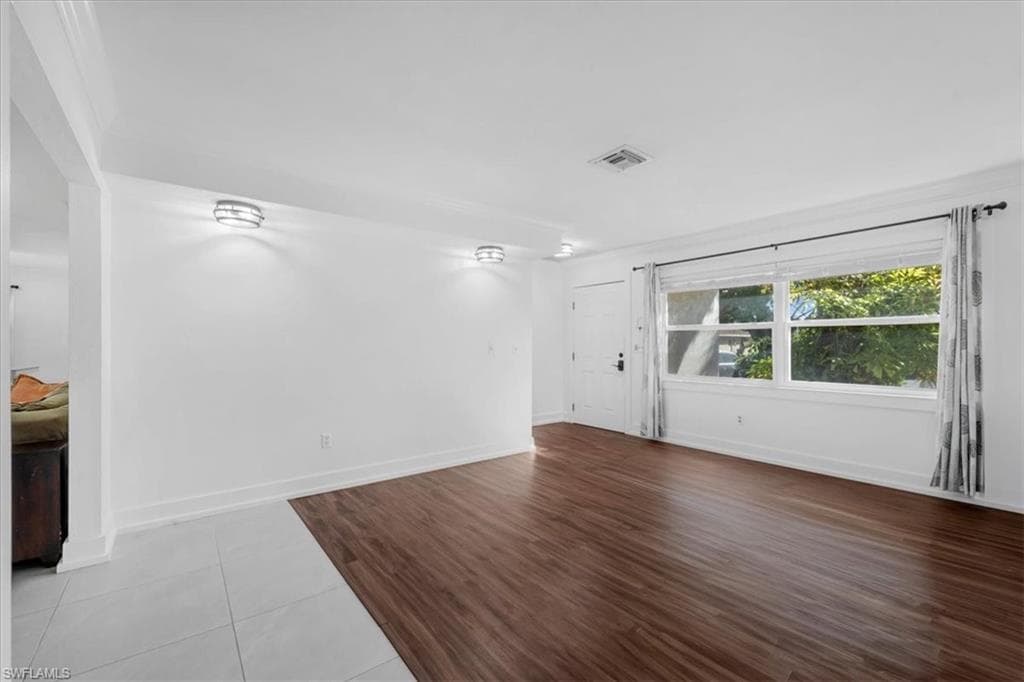 7165 Columbia CIR E-15