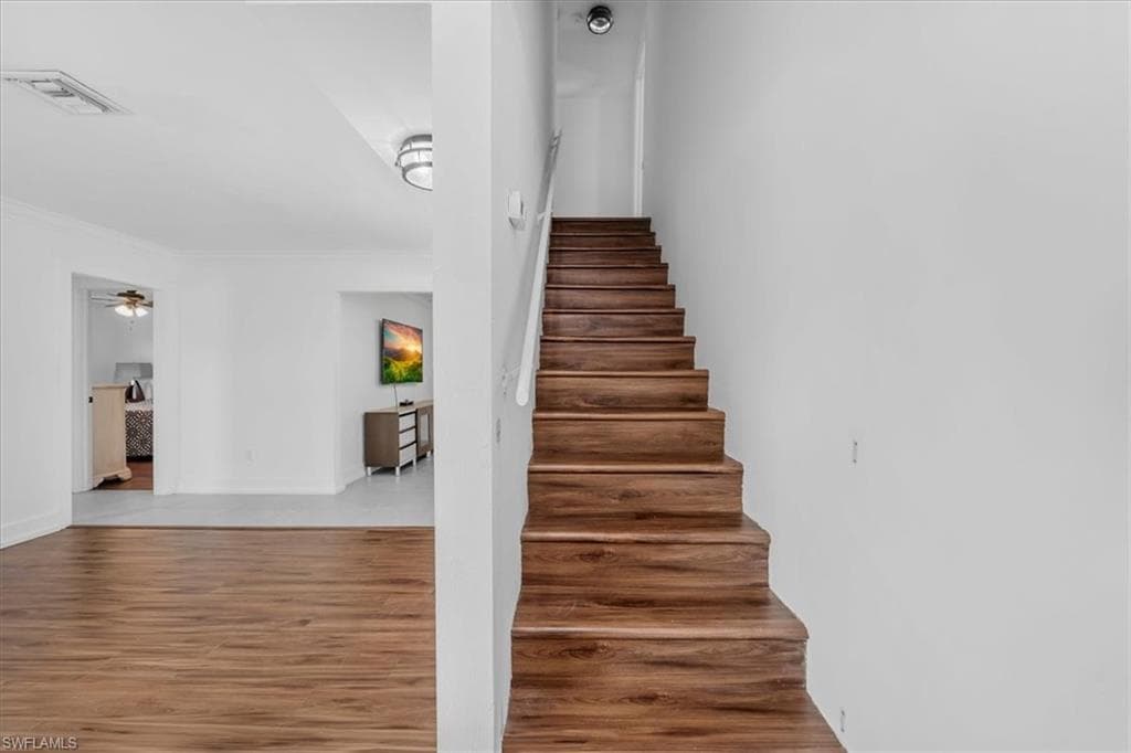 7165 Columbia CIR E-25