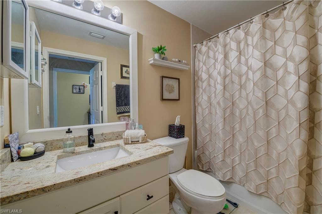 4015 Palm Tree BLVD 104-20