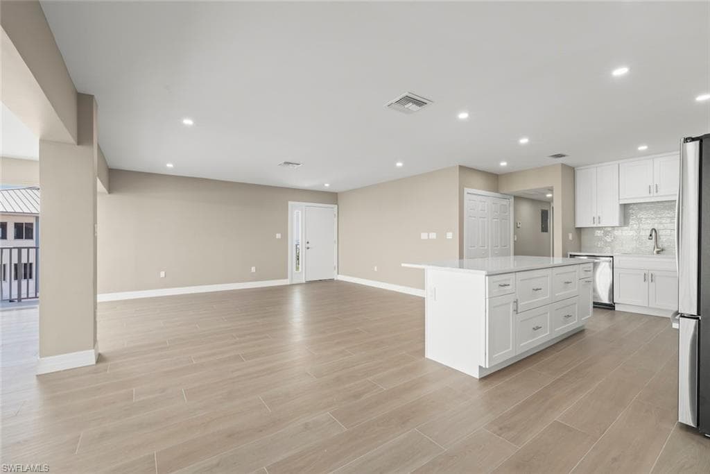 1341 Middle Gulf DR 14C-24