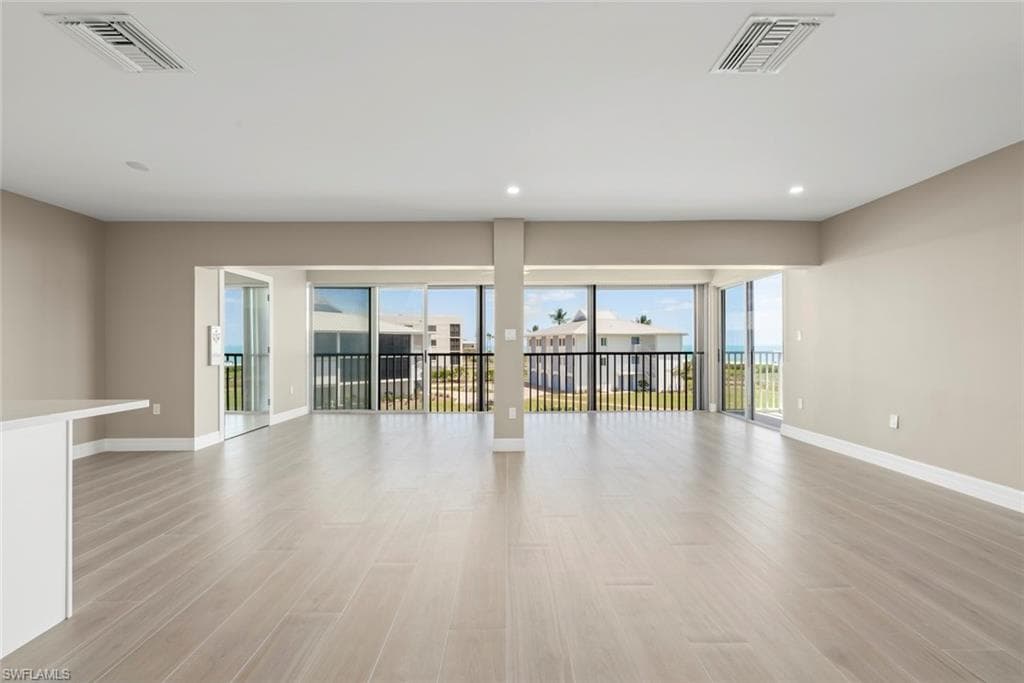 1341 Middle Gulf DR 14C-20