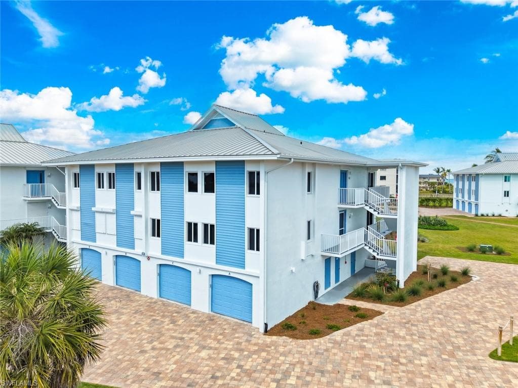 1341 Middle Gulf DR 14C-33