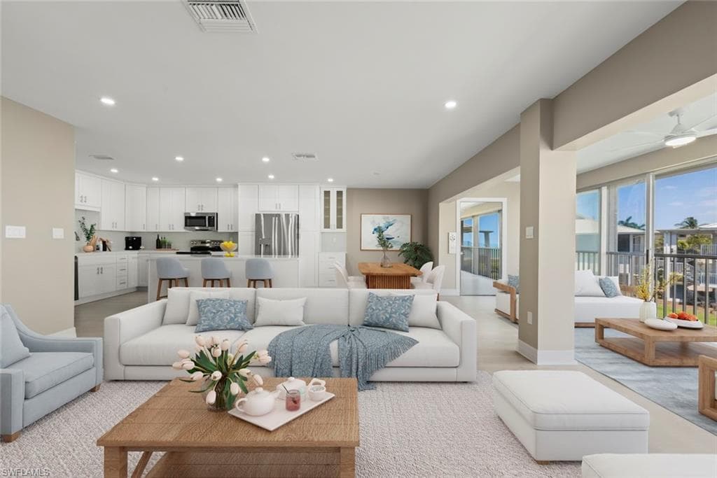 1341 Middle Gulf DR 14C-4