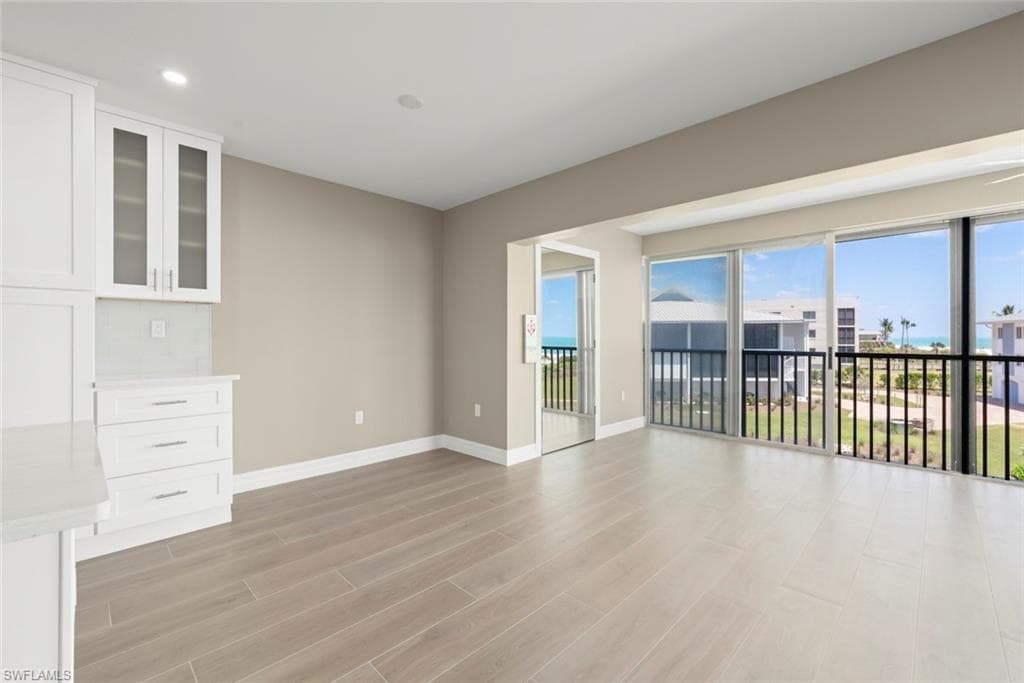 1341 Middle Gulf DR 14C-18