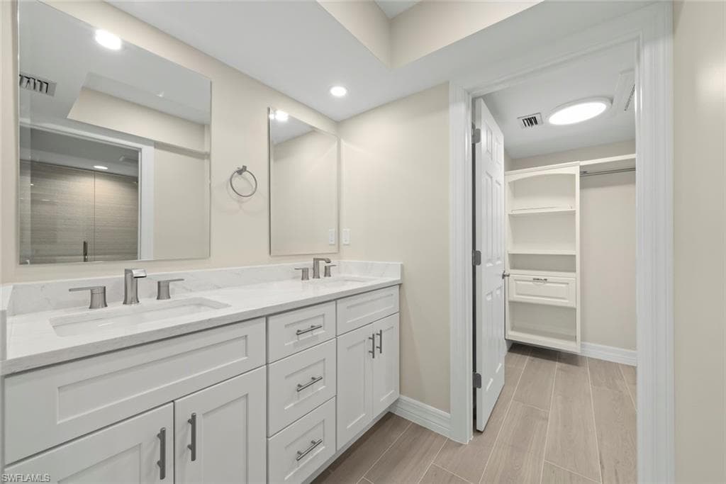 1341 Middle Gulf DR 14C-28