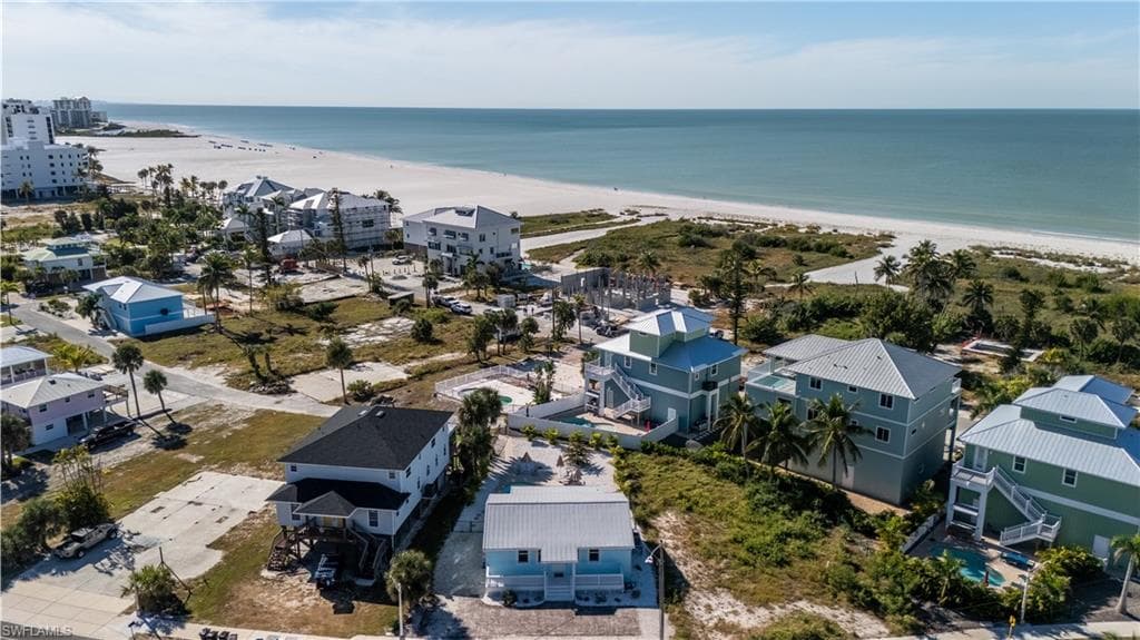 6030 Estero BLVD-32
