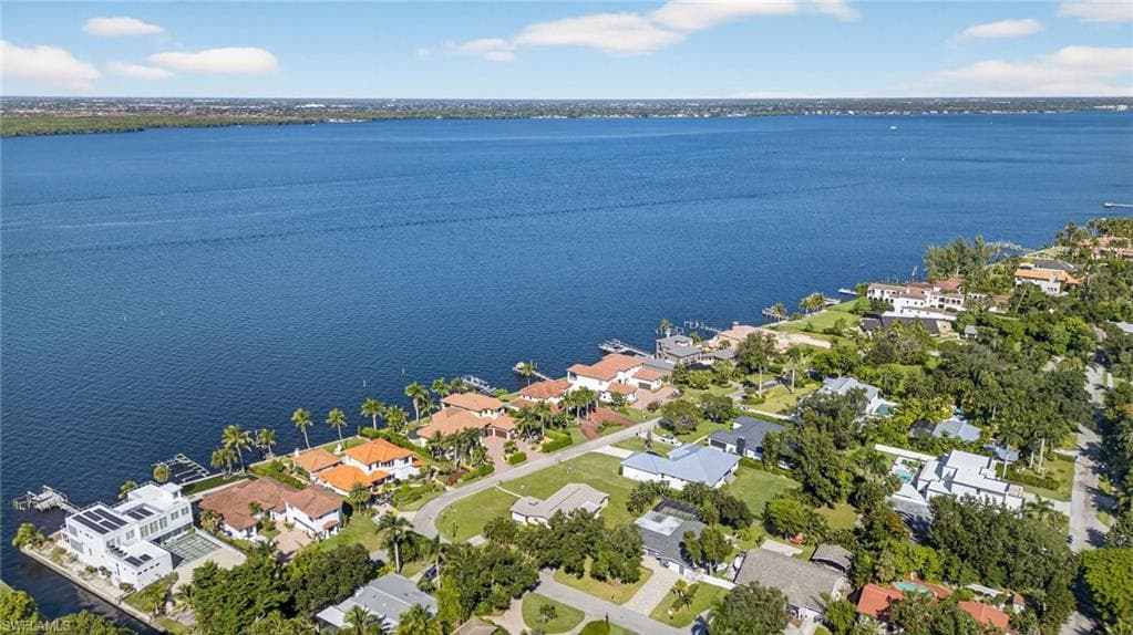 3965 W Riverside DR-26