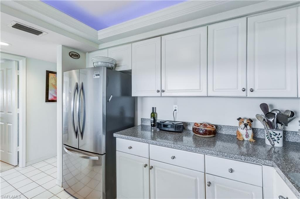 4753 Estero BLVD 905-13