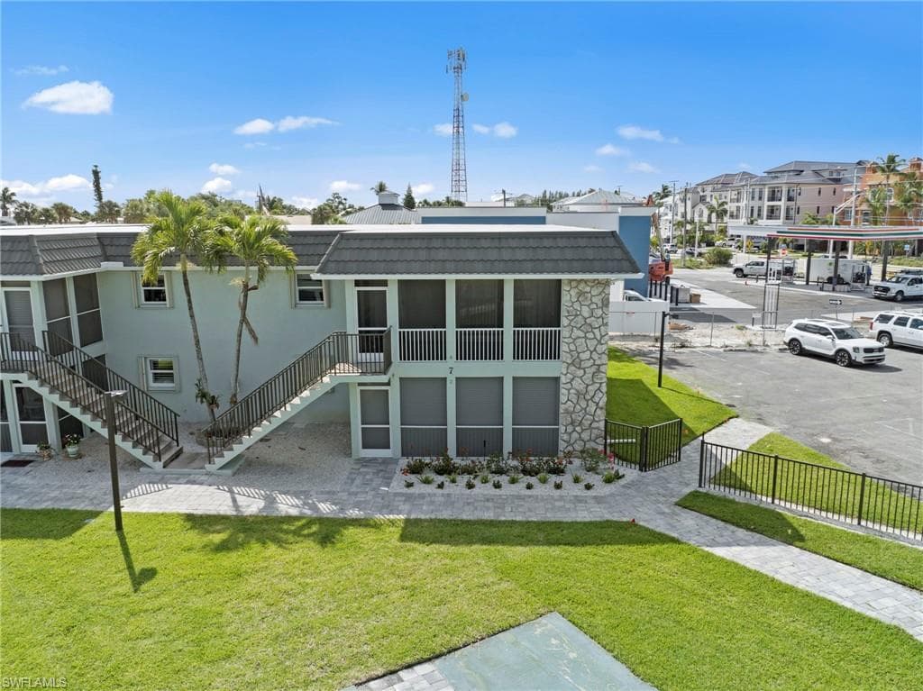 3045 Estero BLVD 7D-31