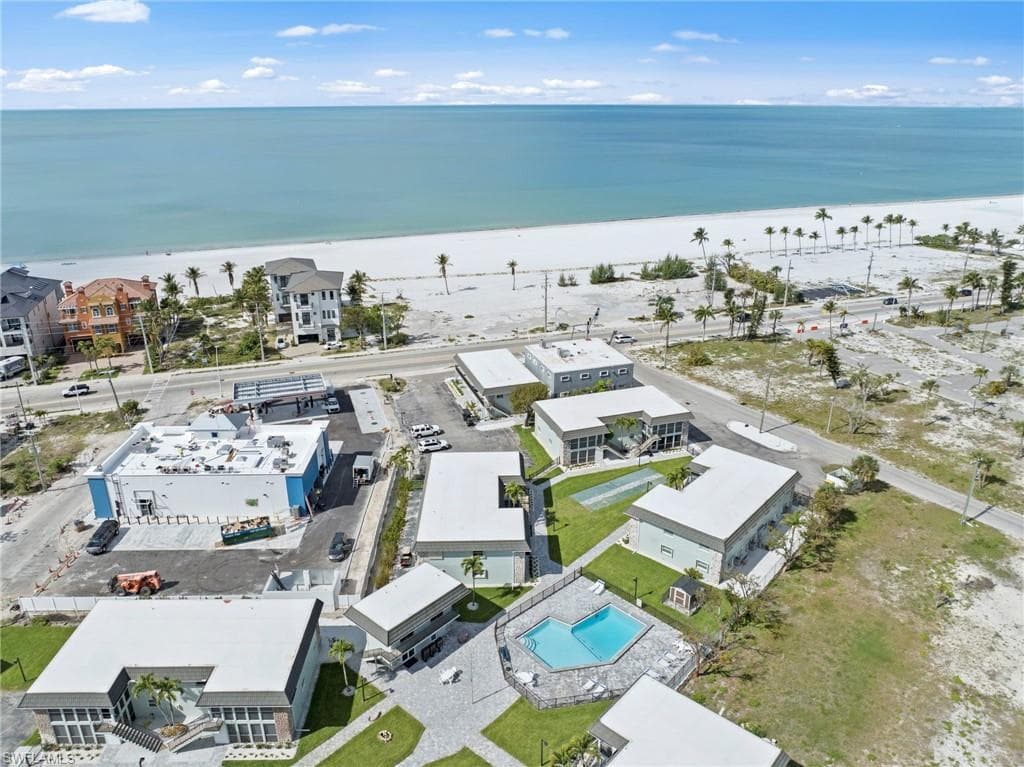 3045 Estero BLVD 7D-4