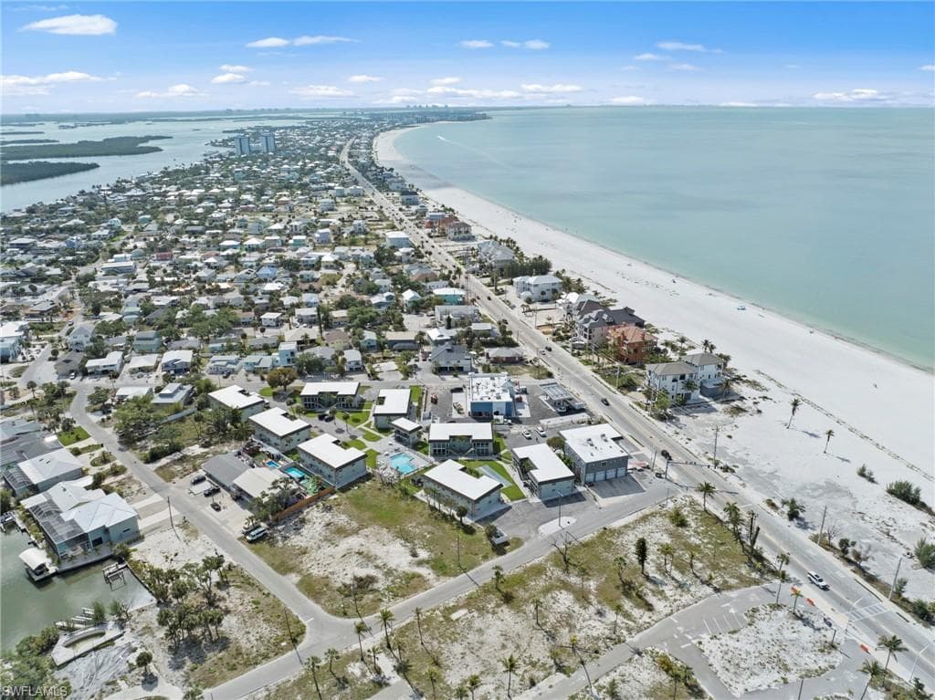 3045 Estero BLVD 7D-36