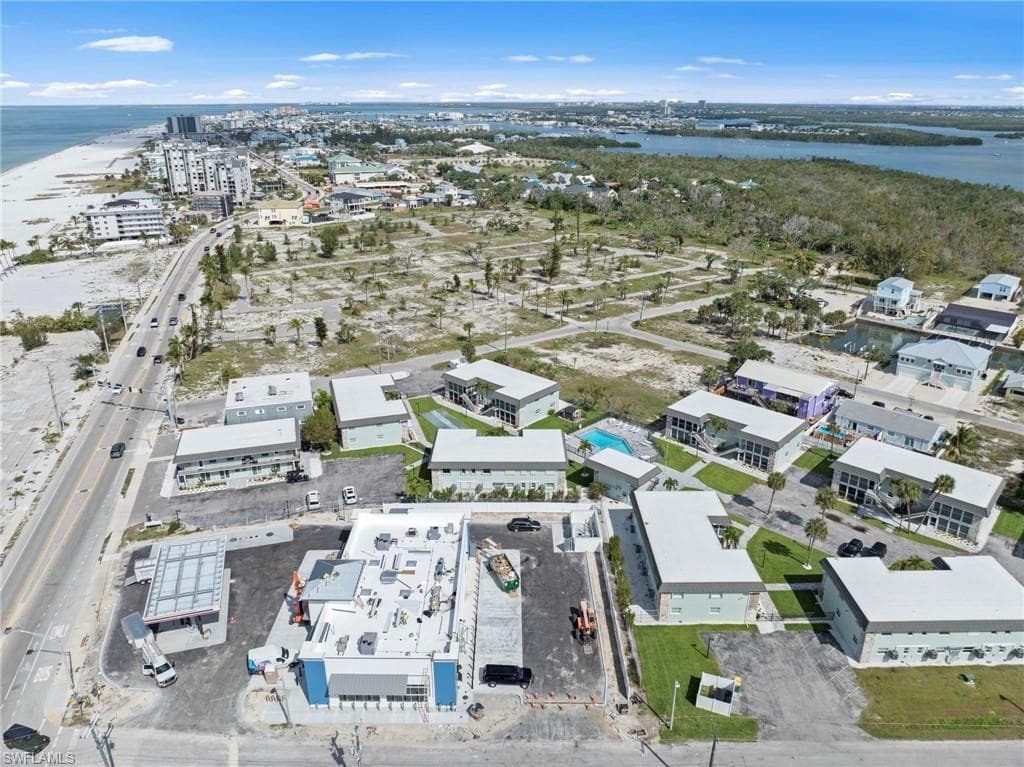 3045 Estero BLVD 7D-40