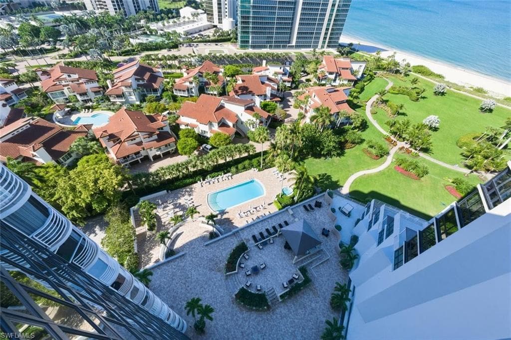 4751 Gulf Shore BLVD N PH7-30