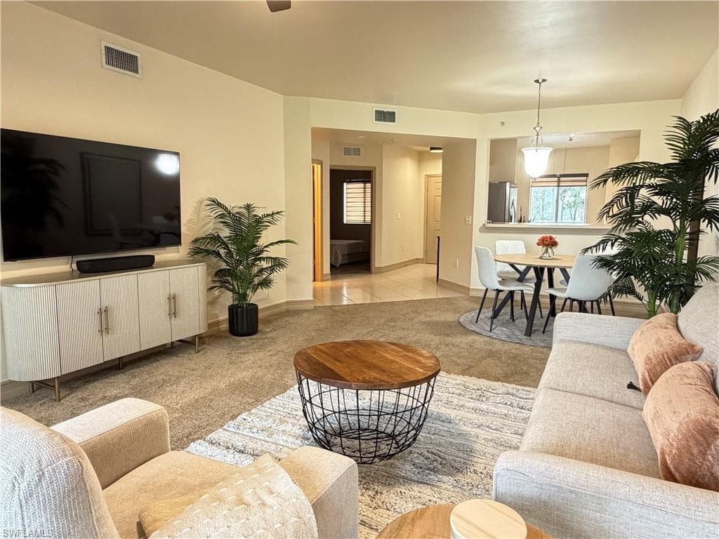 7839 Regal Heron CIR 202-8