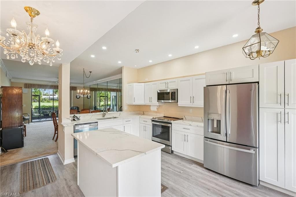 7340 Coventry CT 809-0