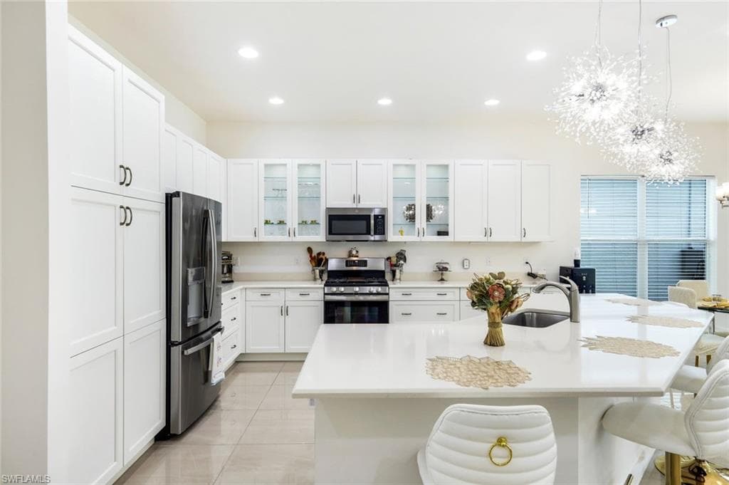 28604 Moraga LN-12