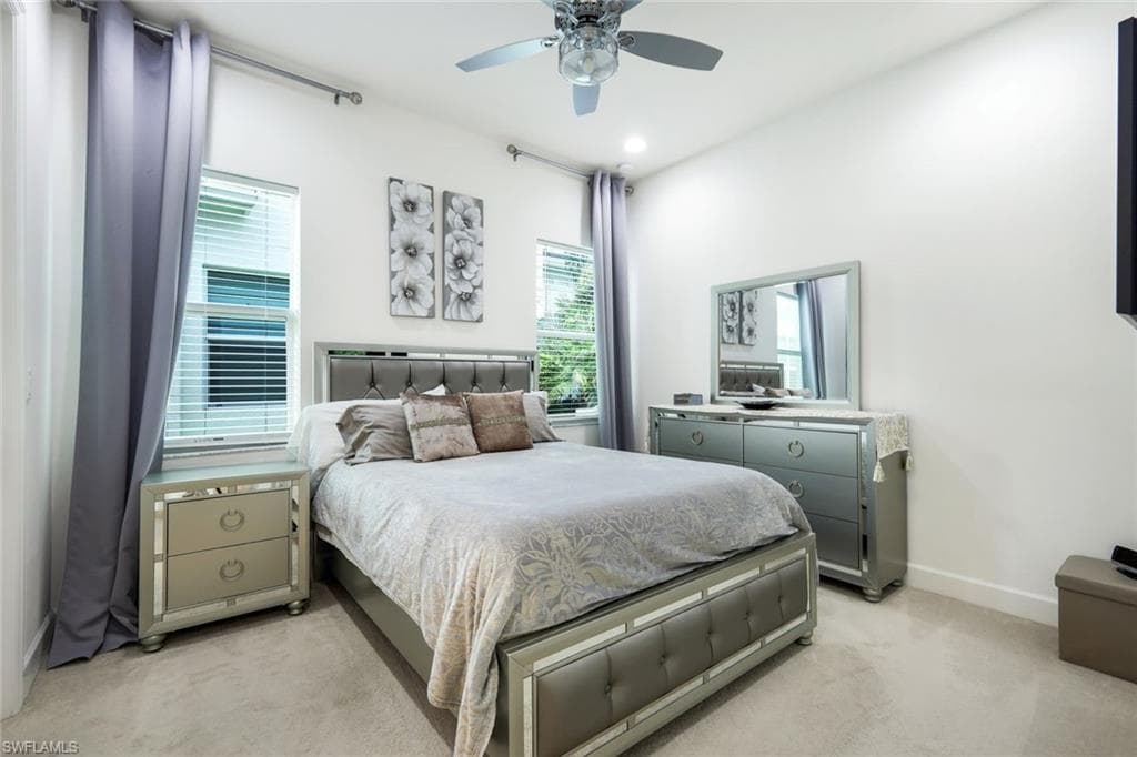 28604 Moraga LN-25