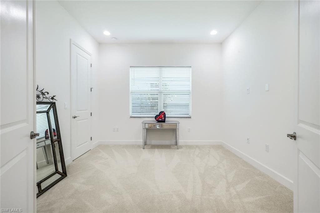 28604 Moraga LN-29