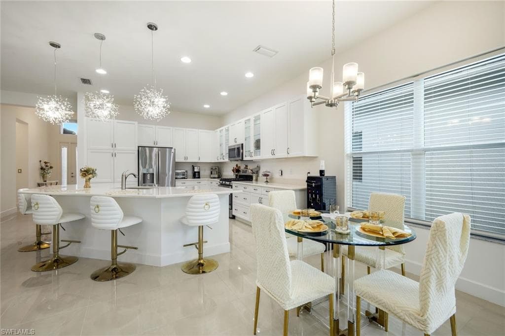 28604 Moraga LN-18