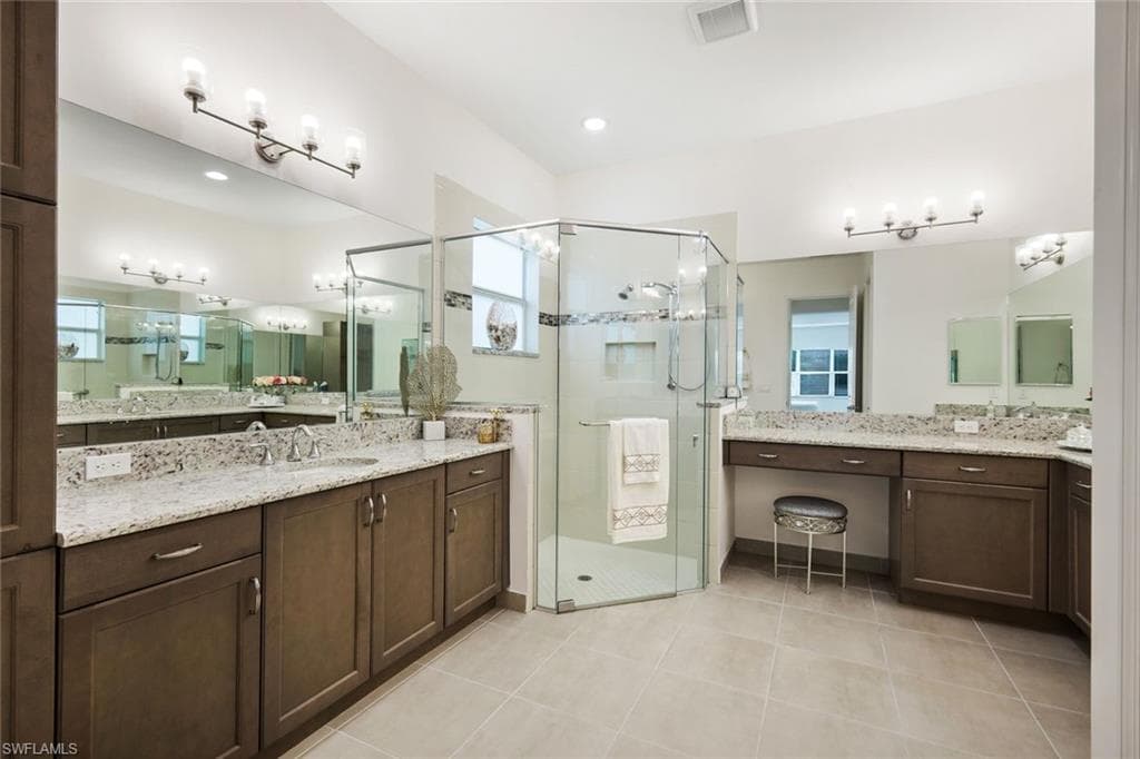 28604 Moraga LN-7