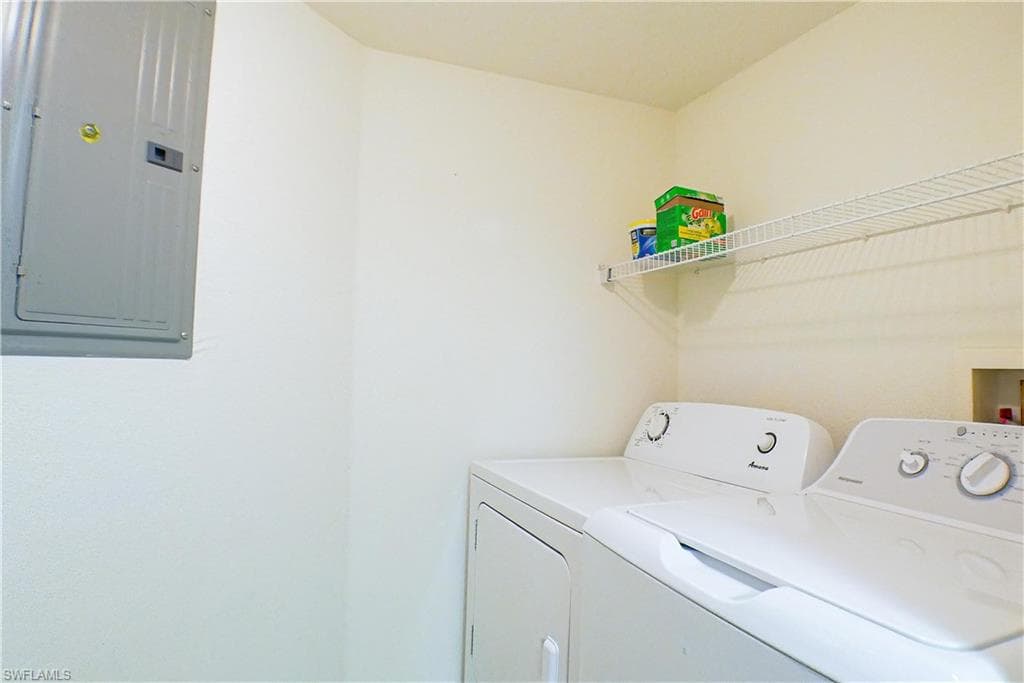 4113 residence DR 211-12