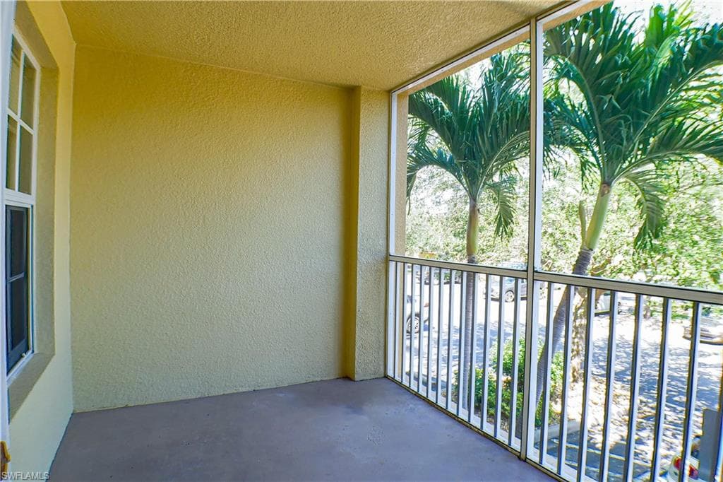4113 residence DR 211-11