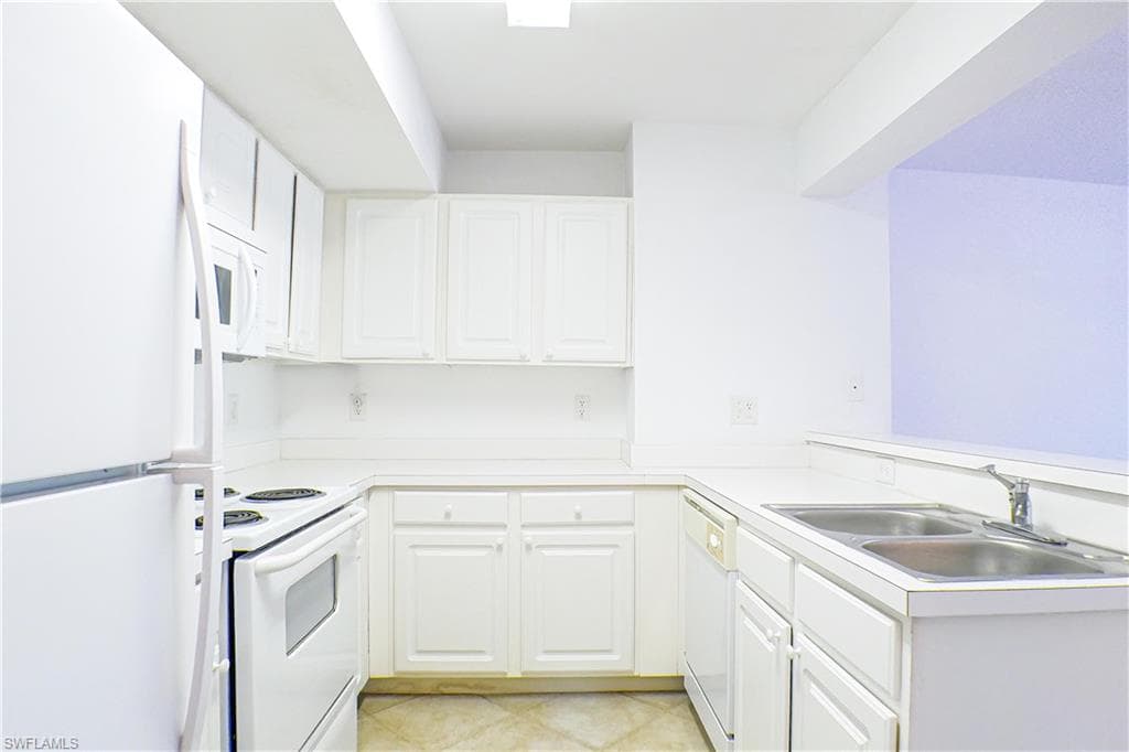4113 residence DR 211-10