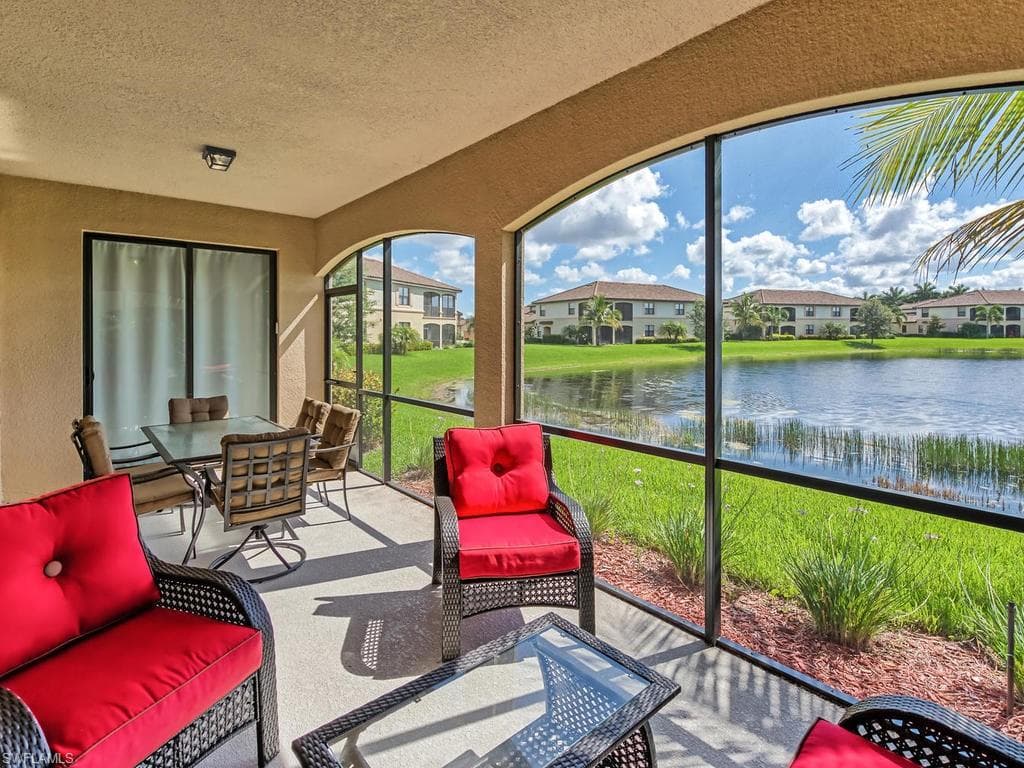 9114 Prima WAY 102-1